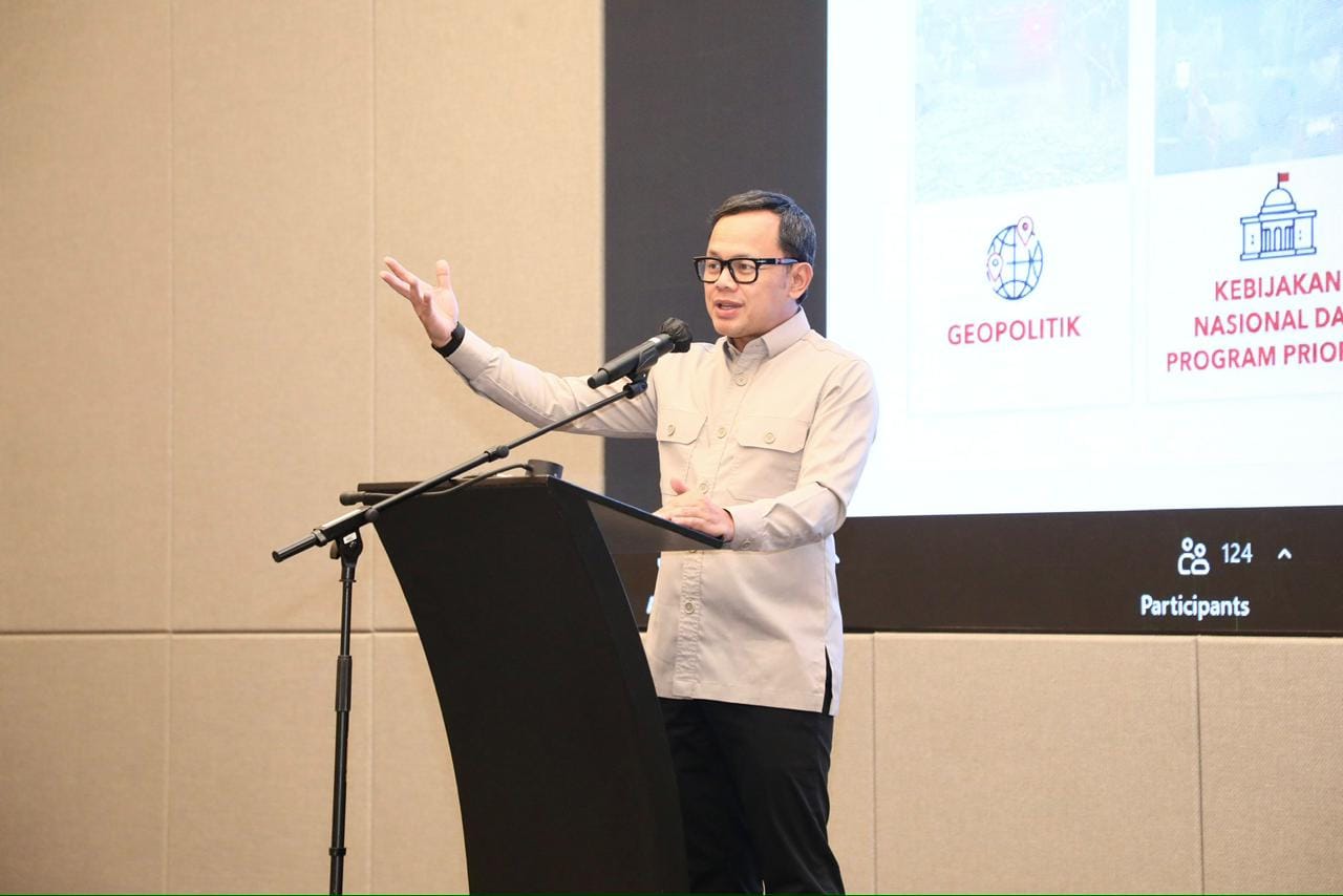 Jumat, 4 September 2026 Wamendagri Bima Arya Dorong Daerah Perluas Basis Pajak Tanpa Bebani Masyarakat